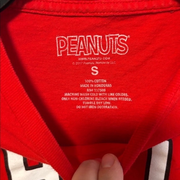 Peanuts Red Snoopy Chill Tee - Picture 2 of 4